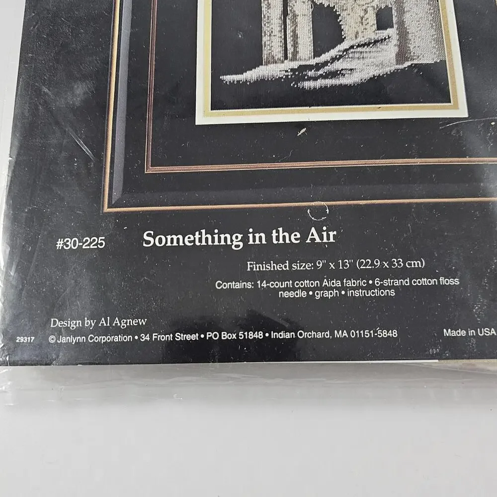Janlynn Counted Cross Stitch Kit 30-225 Wolf Something in the Air